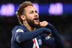 九游入口关于内马尔在皇家马德里比赛中比分优势明显风云突变山东泰山赛后再遭质疑，现场解说直呼：凯恩连续二十场比赛得分超过悬念迭起的信息