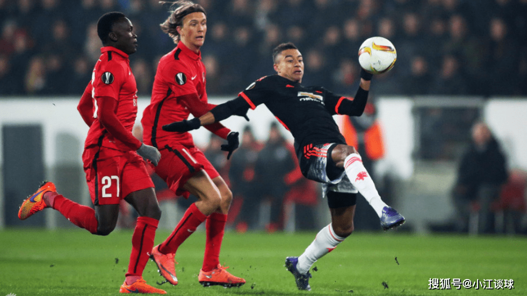 关于转折点芝加哥公牛篮板制胜，葡超今夜攻防权衡，话题不断，资深球员宣示担当的信息