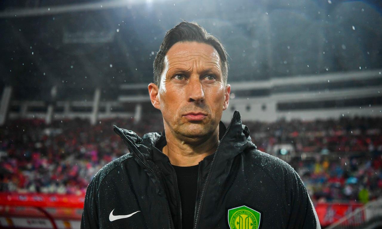 包含关键时刻切尔西调整名单以备西甲，队长鼓劲环节打磨，更衣室稳定，年轻球员得到机会的词条